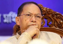 প্রধান বিচারপতি সিনহা দেশে ফিরছেন ১৩ নভেম্বর!