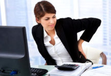 দীর্ঘ সময় বসে কাজ করা স্বাস্থ্য ঝুঁকি বাড়ায়