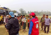 নাইক্ষ্যংছড়িতে আশ্রয় নেয়া ৪৬ রোহিঙ্গা পরিবারকে উখিয়ায় স্থানান্তর