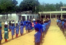 নাইক্ষ্যংছড়ির ঈদগড় হেডম্যান পাড়া সরকারি প্রাথমিক বিদ্যালয় শিক্ষক সংকটে পাঠদান ব্যাহত