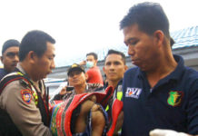 ইন্দোনেশিয়ায় ফেরি দুর্ঘটনায় মৃতের সংখ্যা দাঁড়িয়েছে ১৬ indonesia-ferry