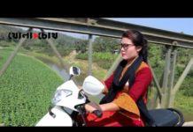 বাইক চালিয়ে স্বচ্ছন্দ পাহাড়ি নারীরা