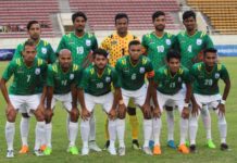 বিশ্বকাপের ডামাডোলে কেমন চলছে দেশের ফুটবল?