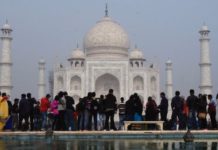 ভারতে বেড়াতে এসে কীরকম খরচাপাতি করেন বাংলাদেশী পর্যটকরা?