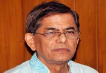 খালেদার আইনজীবী লর্ড কার্লাইলকে দিল্লি থেকে ফেরত: বিএনপির বিস্ময়