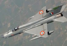 ভারতের মিগ-২১ যুদ্ধবিমান বিধ্বস্ত; বেঁচে নেই পাইলট