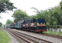 ঈদ উপলক্ষে ট্রেনের অগ্রীম টিকিট বিক্রি শুরু ৮ আগস্ট