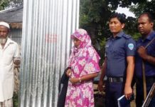 মামলার দায়ের আলীকদমে ত্রানের টিন বিক্রি করে দিলেন ইউপি সদস্য