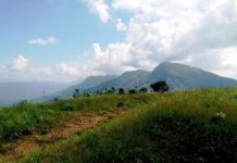 আলীকদমের পর্যটন মেঘের রাজ্যের ‘ডিম পাহাড়’