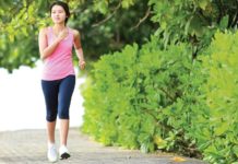 দিনে অন্তত ২০ মিনিট হাঁটাহাঁটি করুন