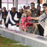 বঙ্গবন্ধুর সমাধিতে প্রধানমন্ত্রীর শ্রদ্ধা