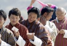 আরও সুখের প্রত্যাশায় ভুটান