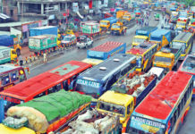 ঢাকা-চট্টগ্রাম মহাসড়কে ১৫ কিলোমিটার যানজট