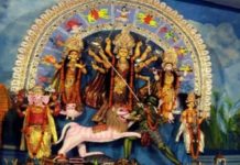 দুর্গা পূজা কীভাবে হয়ে উঠলো বাংলা ভাষাভাষী হিন্দু ধর্মাবলম্বীদের প্রধান ধর্মীয় উৎসব?