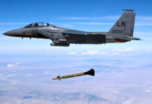 গাজায় ইসরাইলের বিমান হামলা