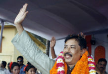 বীর বাহাদুরই থাকছেন পার্বত্য প্রতিমন্ত্রী!