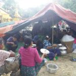 মিয়ানমার থেকে বাংলাদেশে প্রবেশের অপেক্ষায় শতাধিক মানুষ