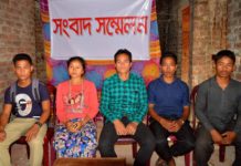 আলীকদমে চেয়ারম্যানের জড়িয়ে ধরার ঘটনার ব্যাখ্যা দিলেন ম্রো নারী