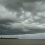 দেশব্যাপী আগামী তিন দিন বৃষ্টি ও ঝড়ো বাতাসের পূর্বাভাস