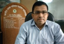 প্রধানমন্ত্রীর ইচ্ছাতেই আড়ংকে জরিমানা করা সেই কর্মকর্তা স্বপদে বহাল