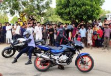 বান্দরবানে শরীর হিম করা বাইক ষ্টান্ট শো