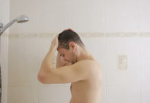 কখনের গোসল উপকারি? সকালের নাকি রাতের?