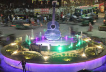 চট্টগ্রামে উন্মোচিত হলো আইয়ুব বাচ্চুর স্মরণে ‘রূপালী গিটার’