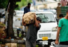 এক বছরের জন্য শ্রমিক নেওয়া বন্ধ ঘোষণা মালদ্বীপের