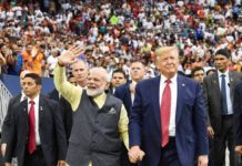 টেক্সাসে গিয়ে কেন ডোনাল্ড ট্রাম্পের হয়ে ভোটের প্রচার নরেন্দ্র মোদীর?