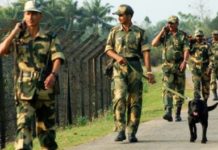 বাংলাদেশি যুবককে ধরে নিয়ে গেলো বিএসএফ