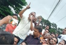 একুশে পত্রিকার সম্পাদককে সমাবেশ থেকে হুমকি, সাংবাদিক নেতৃবৃন্দের নিন্দা