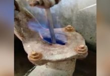 নলকূপ চাপলেই বের হচ্ছে আগুন!