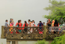 নীলের আঁচল ছুঁয়ে আসুন বান্দরবানের নীলাচল থেকে