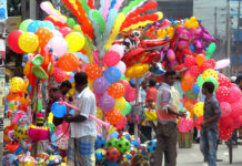 সিলিন্ডার নিয়ে বেলুন বিক্রি বন্ধের নির্দেশ দিলো পুলিশ