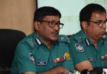 আমাদের সন্তানরা আরেকবার রাস্তায় নামলে কারো পিঠের চামড়া থাকবেনা: ডিএমপি কমিশনার