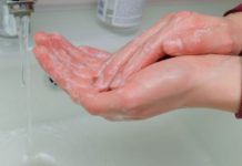 সবচেয়ে কম খরচে হাত জীবাণুমুক্ত করার উপায় উদ্ভাবন আইসিডিডিআরবি-এর