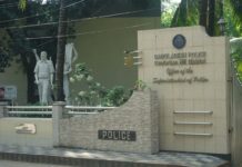 লজ্জায় চুপ থাকা অভাবী মানুষের জন্যে বান্দরবান পুলিশের কৌশলী উপহার