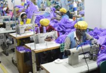 পিপিই এর বদলে অন্য পণ্য বানাচ্ছেন গার্মেন্টস মালিকরা
