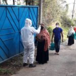 লকডাউনের ২ দিনের মাথায় আবারো চালু হয়েছে লুম্বিনী গার্মেন্টস; স্বাস্থ্যবিধি মানার নির্দেশনা প্রশাসনের