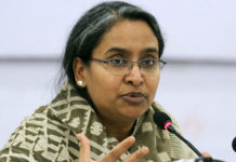 মিষ্টি নিয়ে ছোটাছুটিতে সতর্ক থাকার আহবান শিক্ষামন্ত্রীর