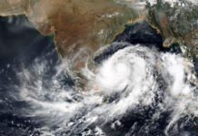 ঘূর্ণিঝড় আমপান: মোংলা ও পায়রায় ১০ নম্বর বিপদ সংকেত