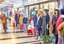শপিংমল খুলে দেয়ার সিদ্ধান্তে কী বলছেন শীর্ষ ভাইরোলজিস্ট?