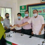 মাতামহুরী রেঞ্জে সামাজিক বনায়ন কর্মসূচীর চেক বিতরণ
