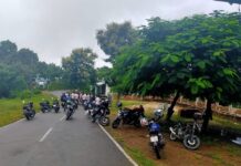 বান্দরবান বেড়াতে গিয়ে বিপদে পড়ছেন পর্যটকরা