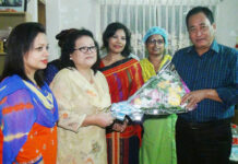 আওয়ামী লীগে যোগ দিলেন পাহাড়ের নারী নেত্রী টুকু তালুকদার