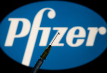 ট্রাম্পের চাপেই যুক্তরাষ্ট্রে অনুমোদন পেলো ফাইজারের টিকা