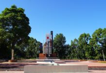 উদ্বোধন হলো বান্দরবান কেন্দ্রীয় মুক্তিযুদ্ধ স্মৃতিস্তম্ভ