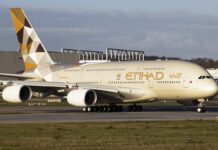 করোনা পজেটিভ যাত্রী বহনের দায়ে ইতিহাদ এয়ারওয়েজকে জরিমানা