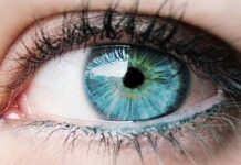 চোখের রং যা জানিয়ে দেয়