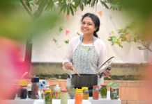 টক মিষ্টি ঝাল উপহার নিয়ে তরীর ‘আচারিয়ানা’